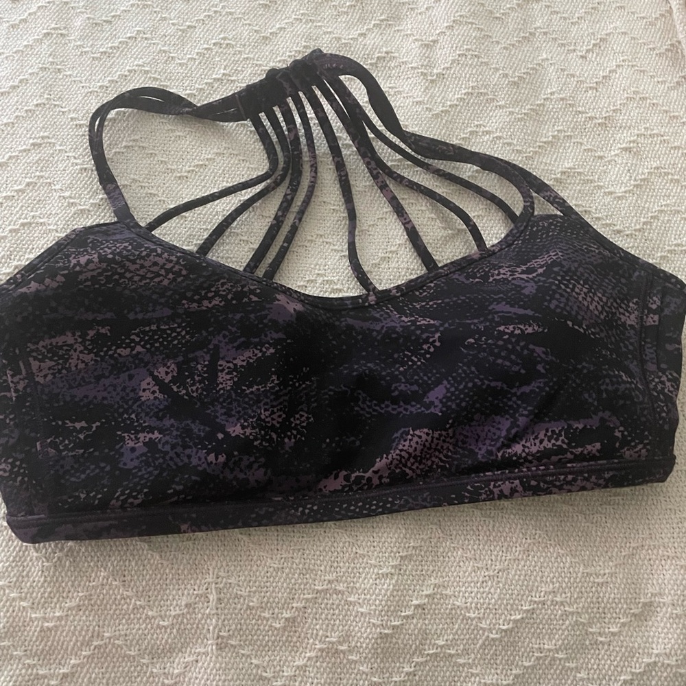 Lululemon Sports Bra
